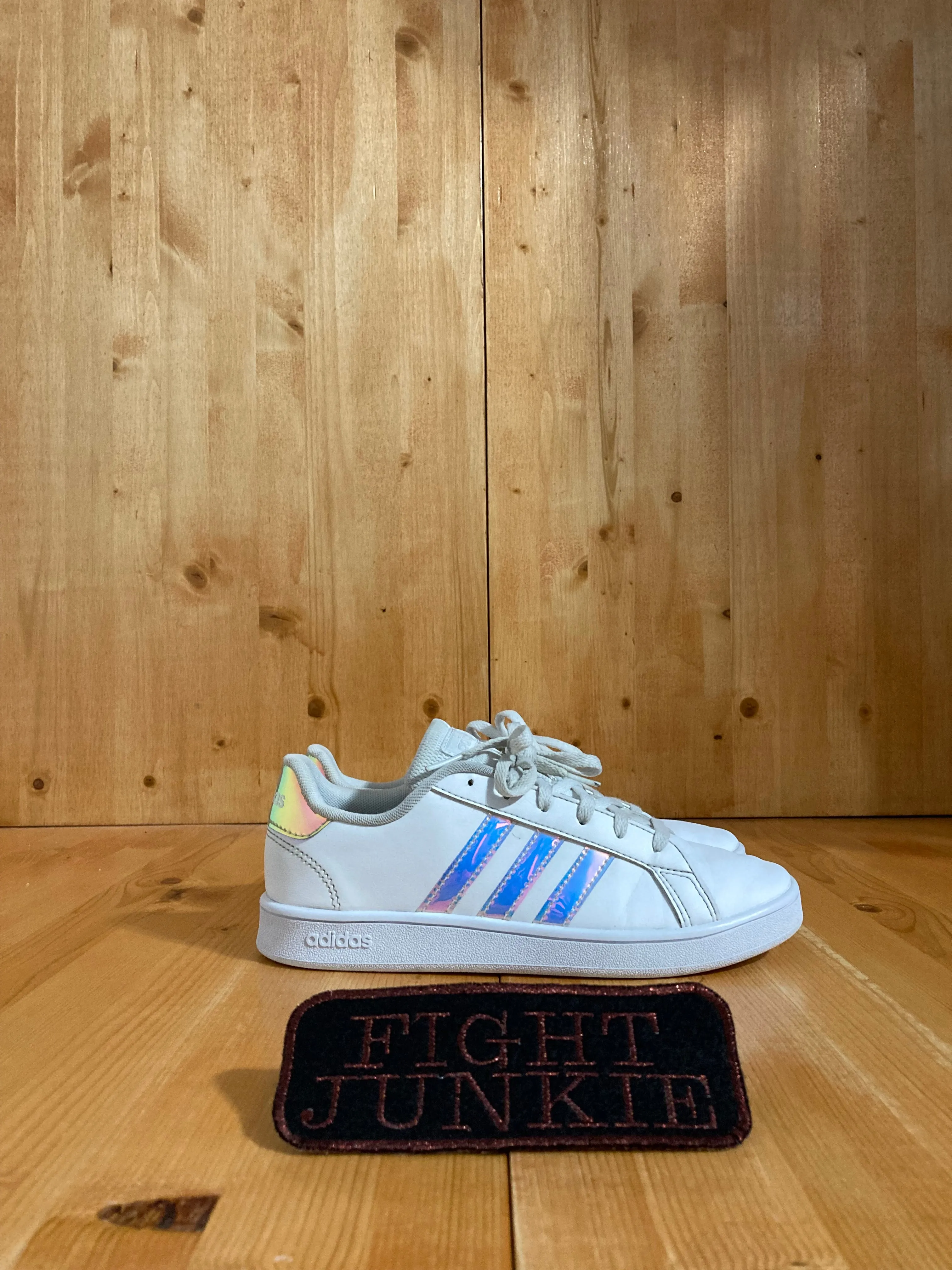 ADIDAS GRAND COURT K Youth Size 4 Shoes Sneakers Iridescent 2019 FW1274