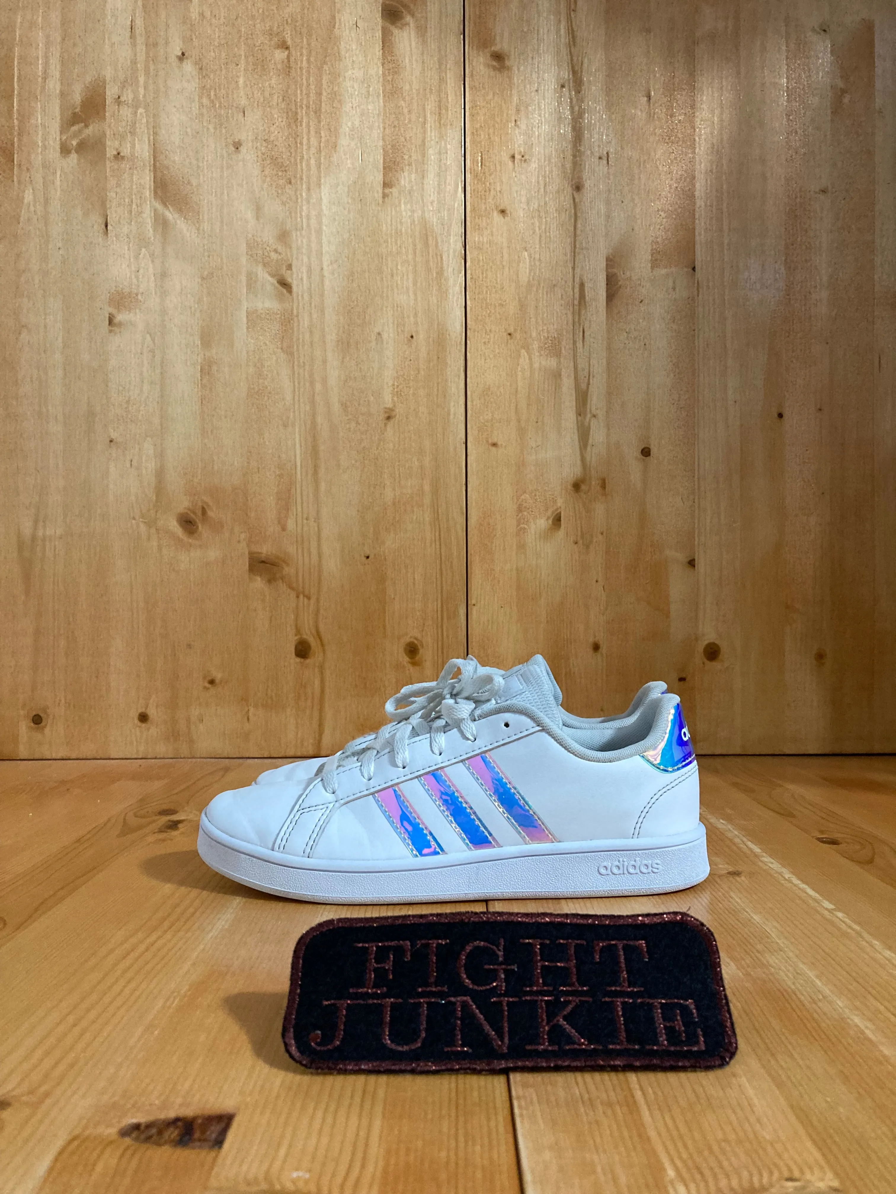 ADIDAS GRAND COURT K Youth Size 4 Shoes Sneakers Iridescent 2019 FW1274