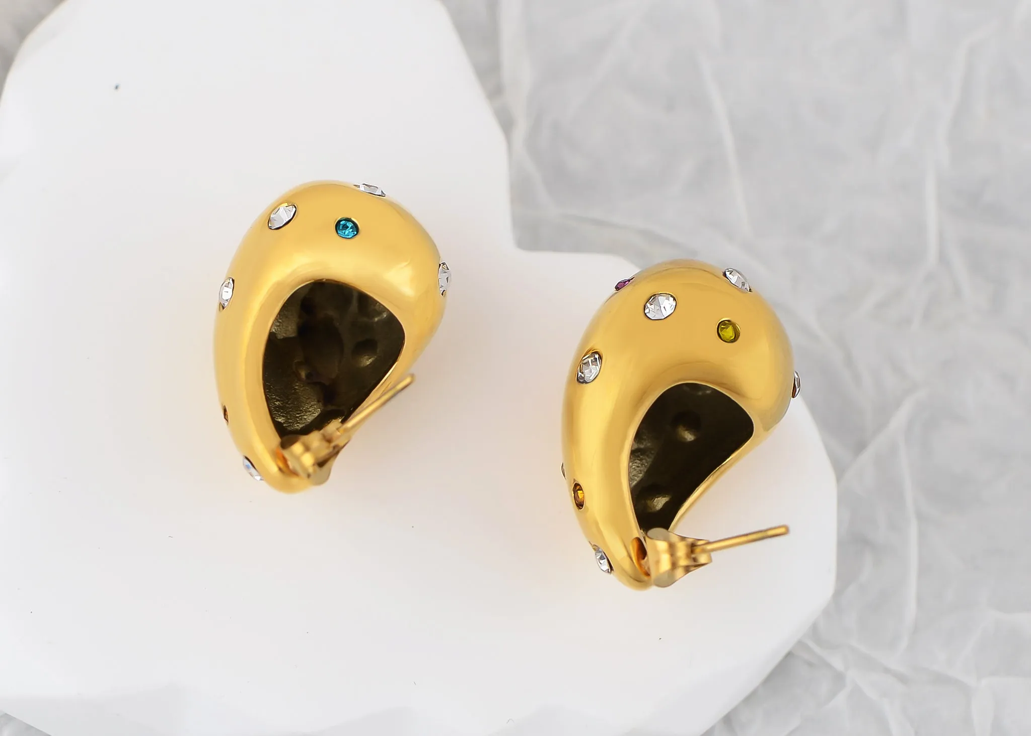 Alilang 18K Gold Plated Teardrop Chunky Earrings Waterdrop Earrings Lightweight Dupes Earrings