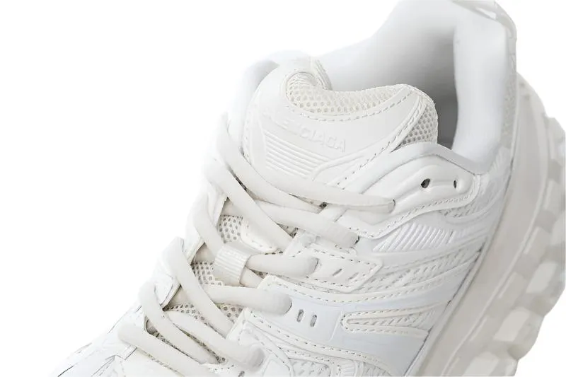 Balenciaga Bouncer All White Sneaker