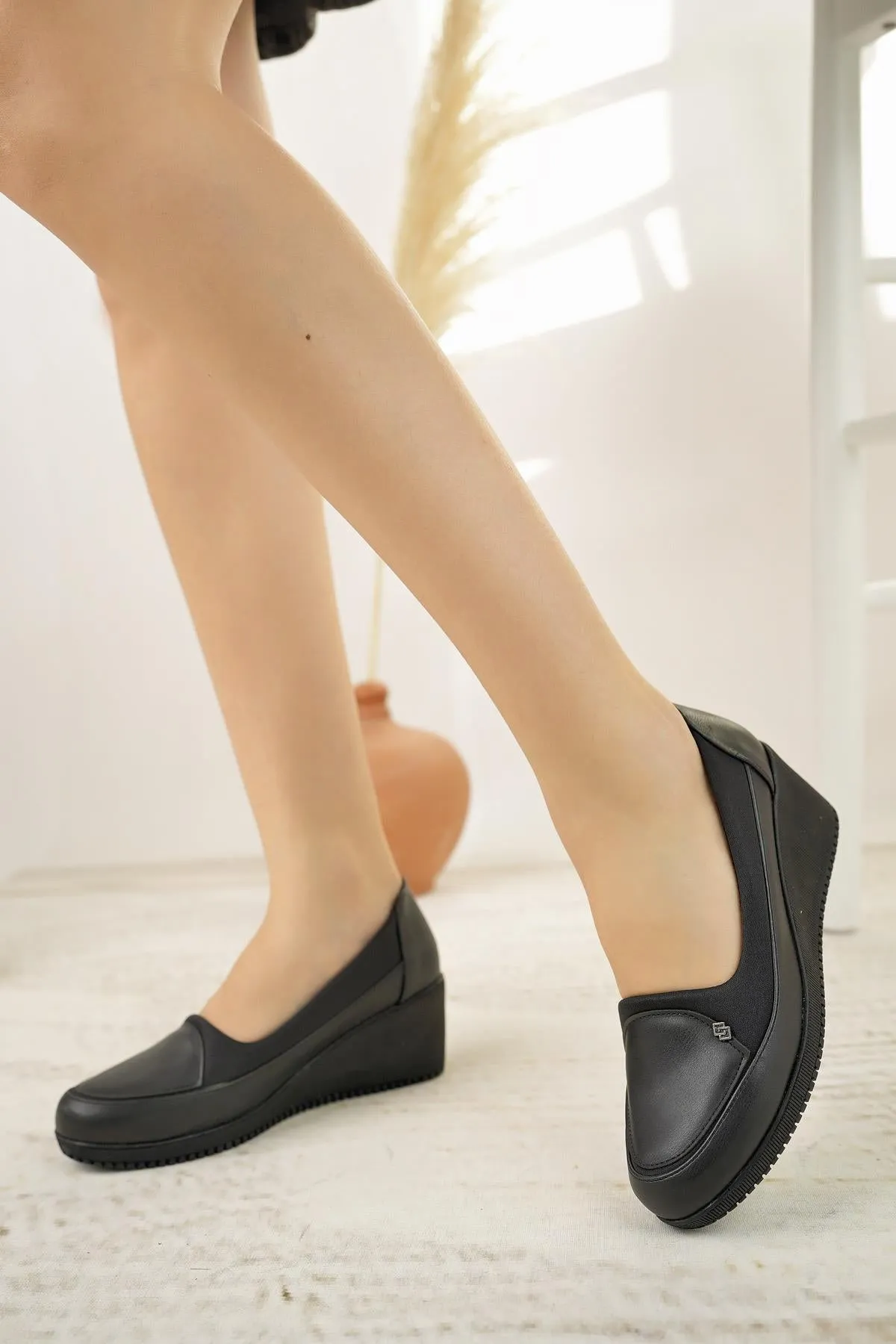 Black Anatomical Wedge Women's Shoes