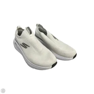 Shoes Athletic By Skechers In White, Size: 8.5