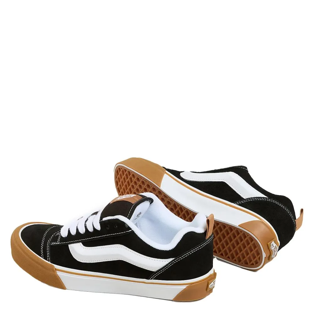 Vans Knu Skool in Black Gum