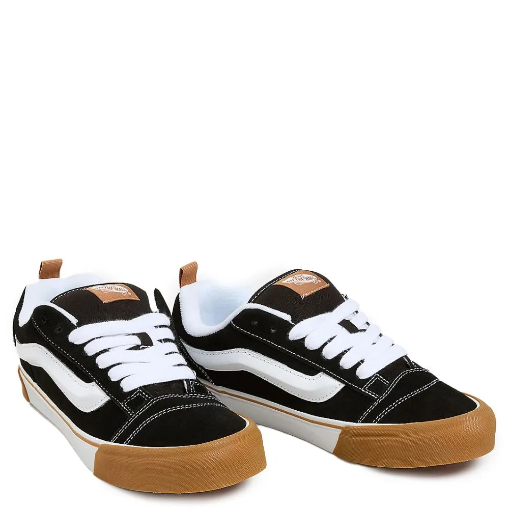 Vans Knu Skool in Black Gum