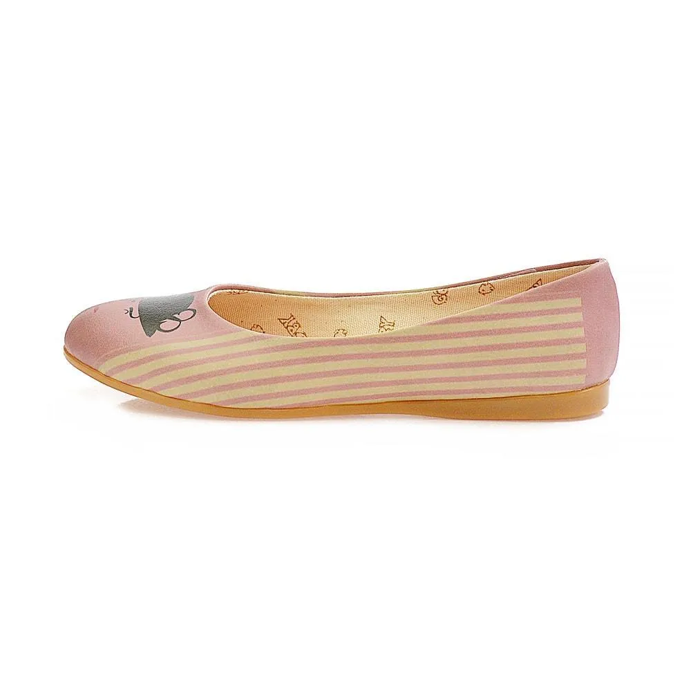 Woman in a Hat Ballerinas Shoes 1083