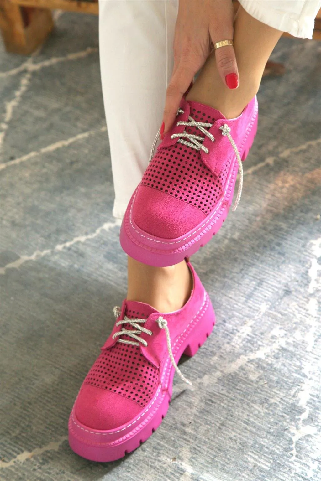 Women's Ballerina Stone Lace-up Shoes Fuchsia Leather